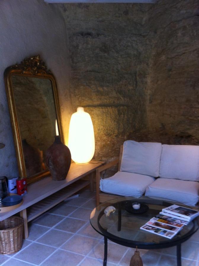 Troglodyte Loft Bed & Breakfast Thore-la-Rochette ภายนอก รูปภาพ