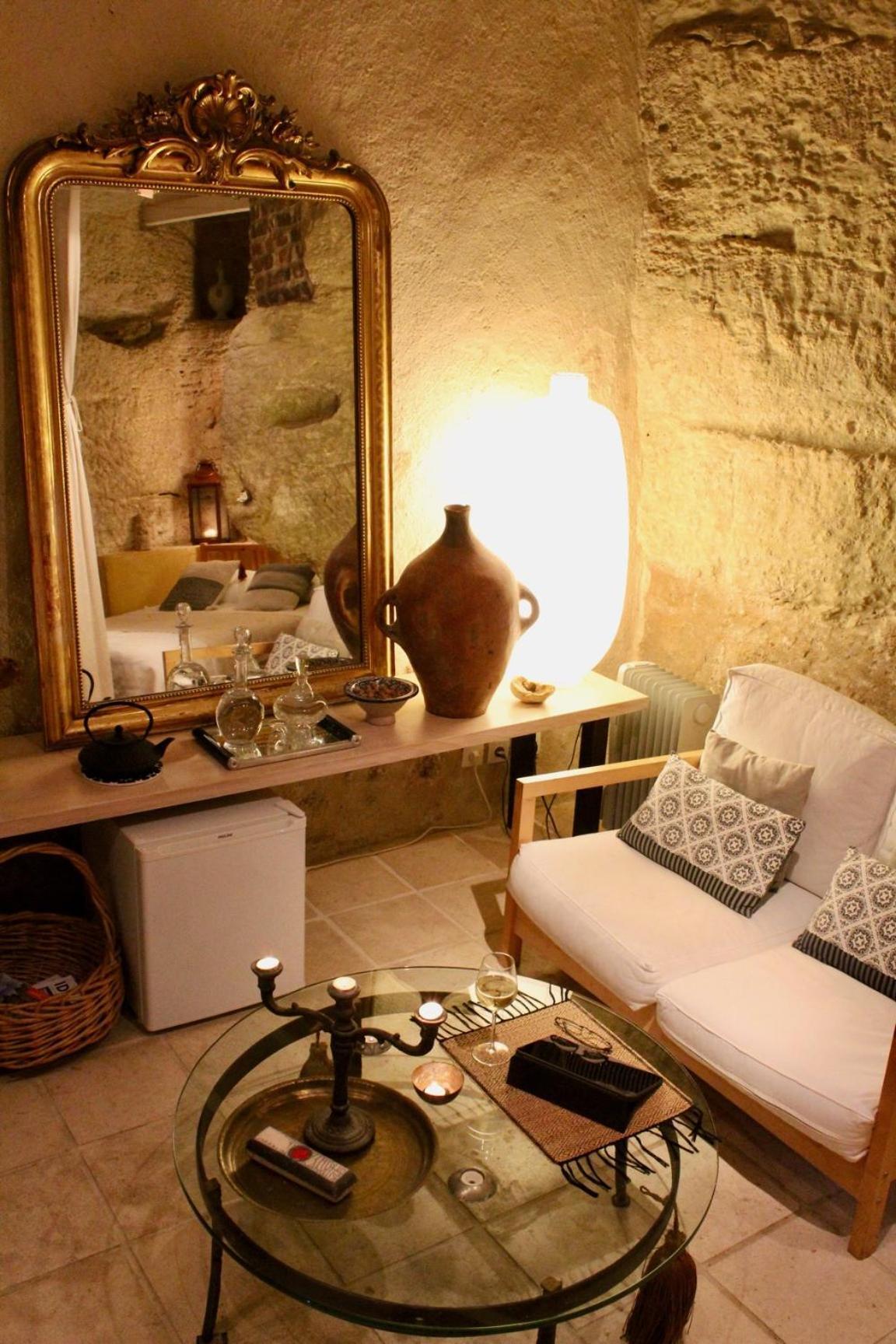 Troglodyte Loft Bed & Breakfast Thore-la-Rochette ภายนอก รูปภาพ